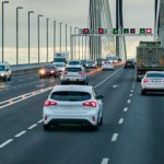 USA Koniec z "królami lewego pasa". Nowe przepisy i surowe mandaty