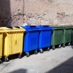 Koniec z niesegregowaniem śmieci. Wprowadzają "bat" na mieszkańców