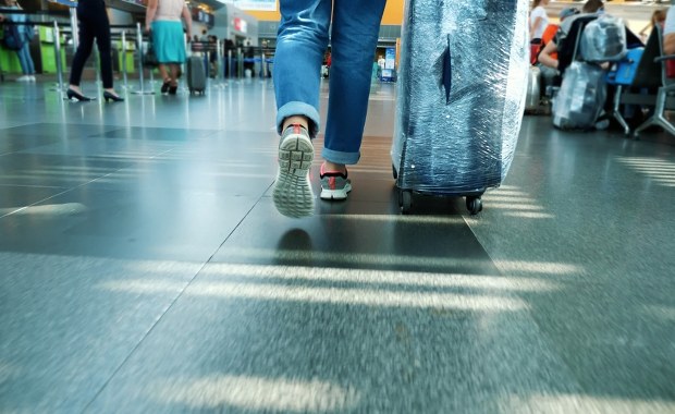 Koniec z popularną usługą na lotniskach. UE wprowadzana nowe przepisy