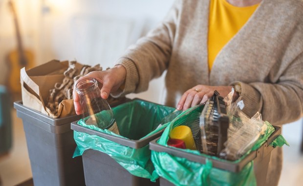 Koniec z sortowaniem odpadów? To odkrycie zmieni recykling na zawsze