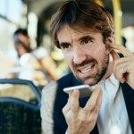 Koniec z takim używaniem telefonu w komunikacji miejskiej? Projekt gotowy