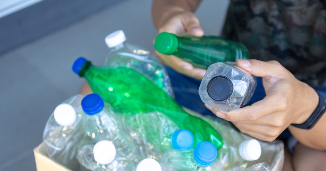 ​Koniec z wyrzucaniem plastikowych butelek do żółtego pojemnika. Zmiana zasad wkrótce /123RF/PICSEL