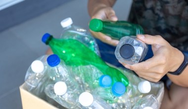 ​Koniec z wyrzucaniem plastikowych butelek do żółtego pojemnika. Zmiana zasad wkrótce