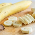 Koniec z wyrzucaniem zepsutych bananów. Tak w łatwy sposób je uratujesz