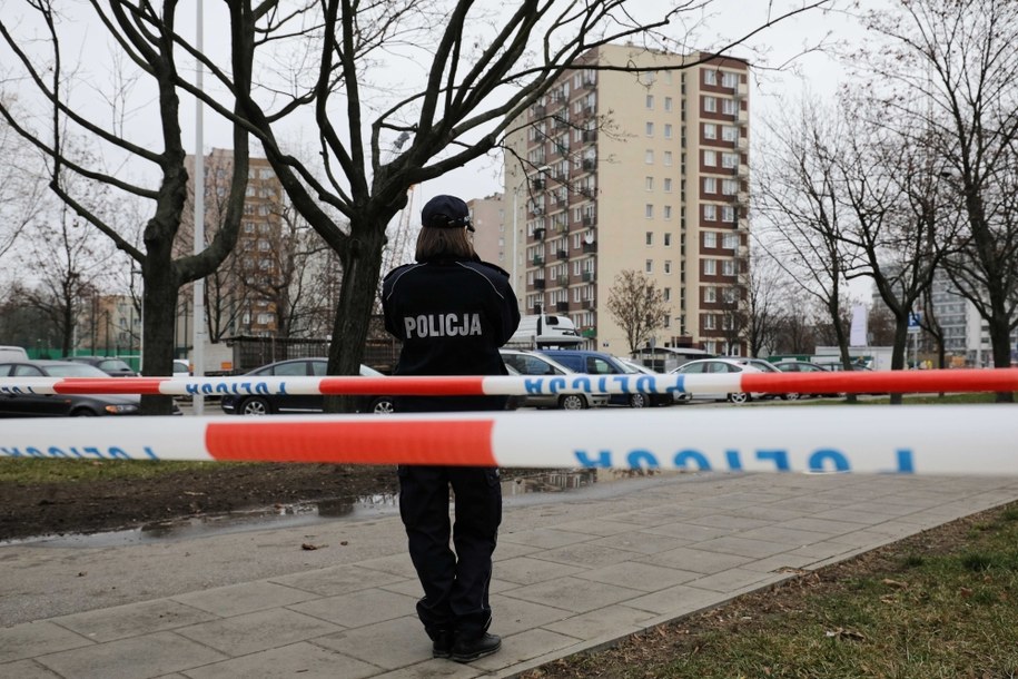 Konieczna była ewakuacja mieszkańców okolicznych bloków /Paweł Supernak /PAP