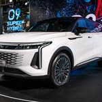 Konkurencja się boi, a Polacy szykują portfele. Oto Omoda 9 Super Hybrid 