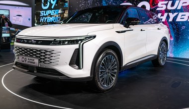 Konkurencja się boi, a Polacy szykują portfele. Oto Omoda 9 Super Hybrid 