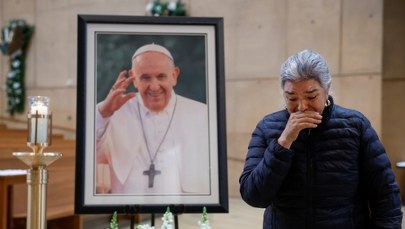 Konserwatysta czy liberał? Ekspert o potencjalnych następcach Franciszka