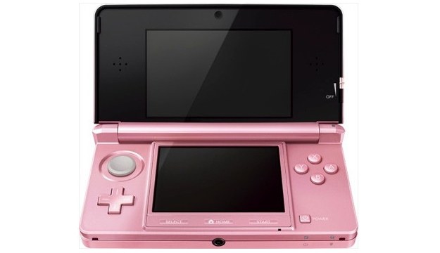 Konsola Nintendo 3DS w wersji Misty Pink /CDA