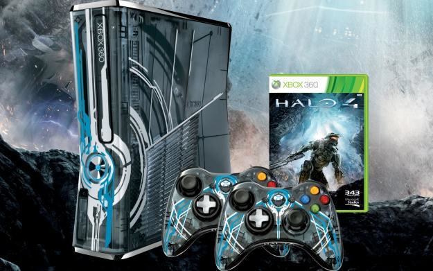 Konsola Xbox 360 w wersji dedykowanej grze Halo 4 /Informacja prasowa