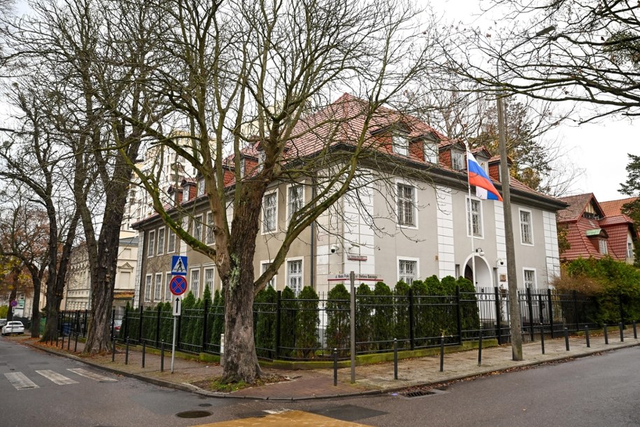 Konsulat Rosji w Gdańsku /Adam Warżawa /PAP