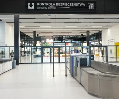 Kontrola bezpieczeństwa na lotnisku. Tego nie rób. Nie wpuszczą cię do samolotu
