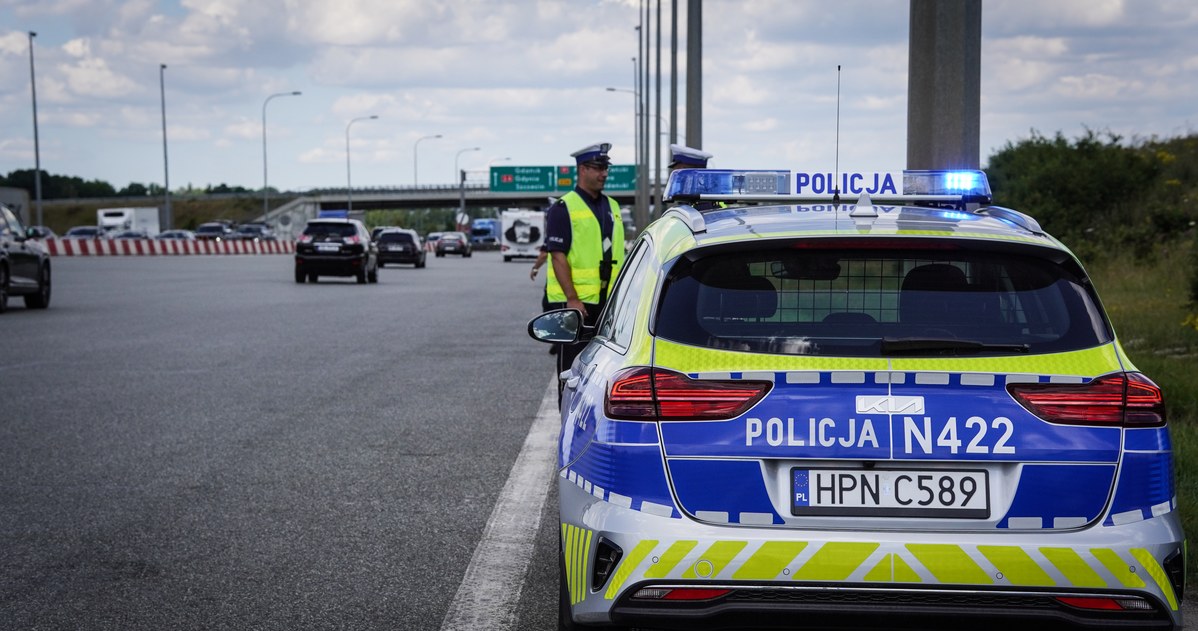 Kontrola prędkości przy bramkach autostrady A1 /Policja