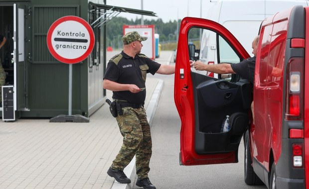 Kontrole i zatrzymania na granicach. Siemoniak podał najnowsze dane
