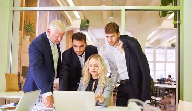 Kontrole PIP zmienią rynek B2B? Firmy bez paniki, ale robią audyty