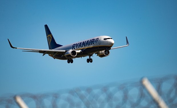 "Kontrolerzy z Mińska grozili zestrzeleniem samolotu". Ryanair wylądował w Wilnie