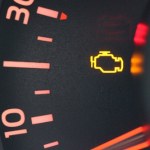 Kontrolka check engine zgasła? To nie zawsze dobra wiadomość