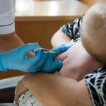 Kontrowersje wokół nowej szczepionki przeciwko pneumokokom. "Nie będzie odpowiednio chronić dzieci"