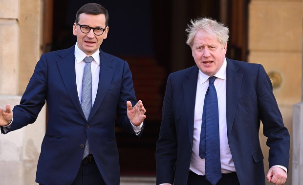 Kontrowersje wokół spotkania Johnsona z Morawieckim. Jest reakcja kancelarii premiera
