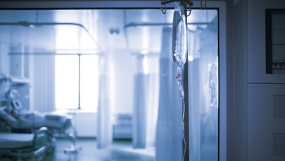 Kontrowersyjne kontrakty. Resort zdrowia zleca kontrolę