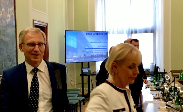 Kontrowersyjne spotkanie przedstawicieli tytoniowego giganta z ważnymi politykami PiS w Sejmie
