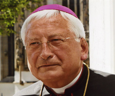 Kontrowersyjny biskup zrezygnował z walki o dobre imię w Watykanie