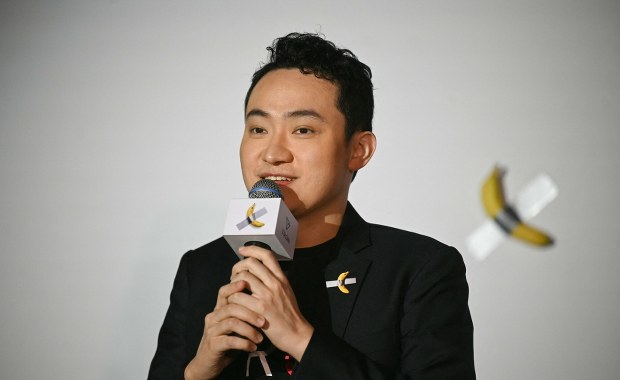 Kontrowersyjny miliarder na kolacji z Trumpem. Będzie też Polak