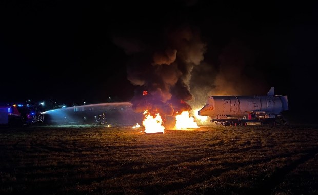 Kontrterroryści na lotnisku. Nocne ćwiczenia w Balicach