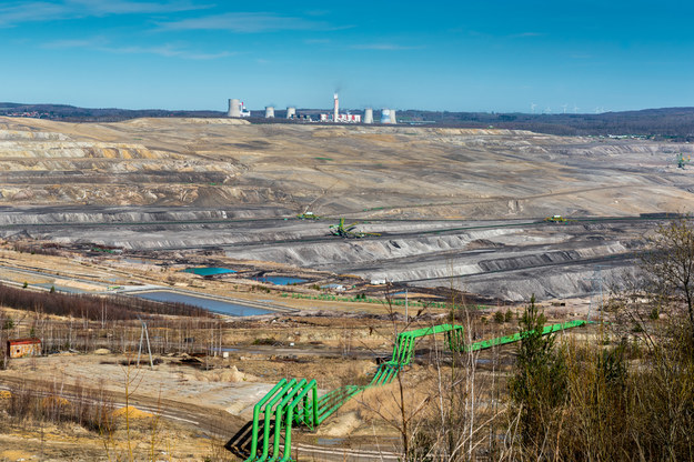 Kopalnia i elektrownia Turów /Shutterstock