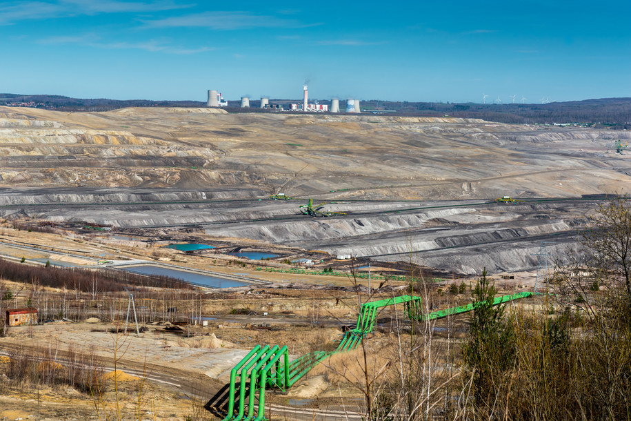 Kopalnia i elektrownia Turów /Shutterstock