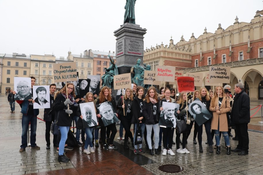 Kopia pomnika Adama Mickiewicza /Józef Polewka (RMF FM) /RMF FM