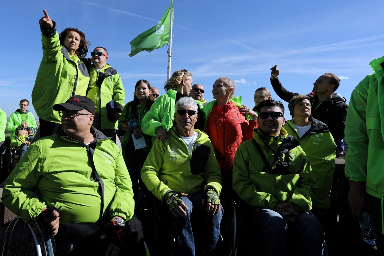 Kopiec Kościuszki jak K2. Podopieczni fundacji Anny Dymnej zdobyli szczyt