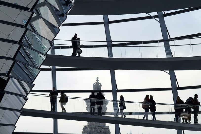 Kopuła Reichstagu. Zdjęcie ilustracyjne /bearinthenorth /pixabay.com