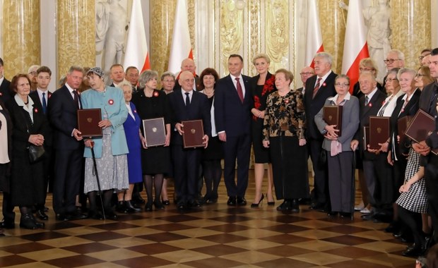 Korczak, Reymont, Dmowski... Prezydent odznaczył pośmiertnie wybitnych Polaków 