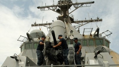 Korea Płn. grozi, USA wysyłają niszczyciele