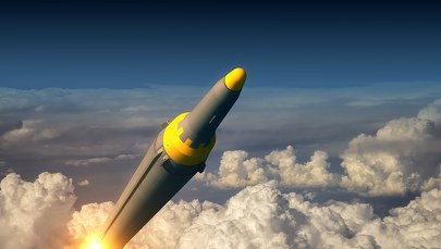 Korea Płn. wystrzeliła trzy rakiety, w tym jedną dalekiego zasięgu