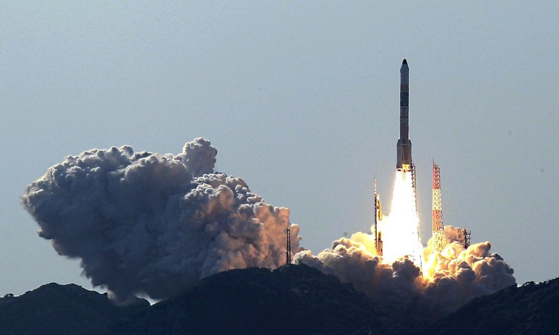 Korea Północna regularnie wykonuje  testy rakietowe /East News