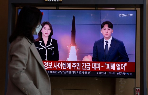 Korea Północna wystrzeliła cztery rakiety balistyczne krótkiego zasięgu /JEON HEON-KYUN /PAP