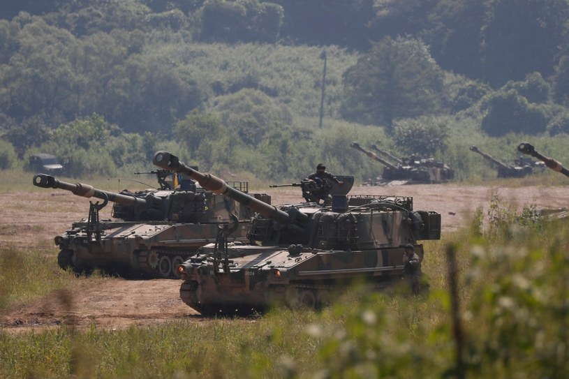 Korea Południowa rozpoczęła manewry wojskowe w odpowiedzi na szóstą próbę atomową Pjongjangu /EPA/JEON HEON-KYUN /PAP/EPA