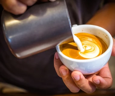 Koreanki piją zamiast latte. Nietypowy składnik wspiera zdrowie jelit