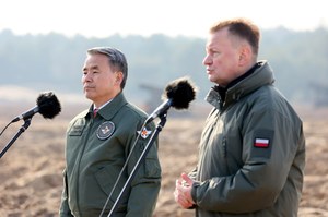 Koreańskie armatohaubice w Polsce. Błaszczak: Wkrótce dobre informacje