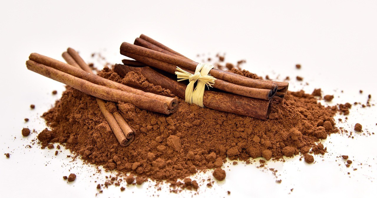 Кориця корисна для людей із цукровим діабетом, оскільки допомагає регулювати рівень цукру в крові /pixabay.com