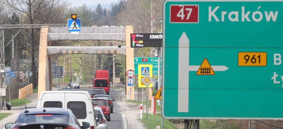 Korki i wypadki, czyli powrót z długiej majówki /Grzegorz Momot /PAP