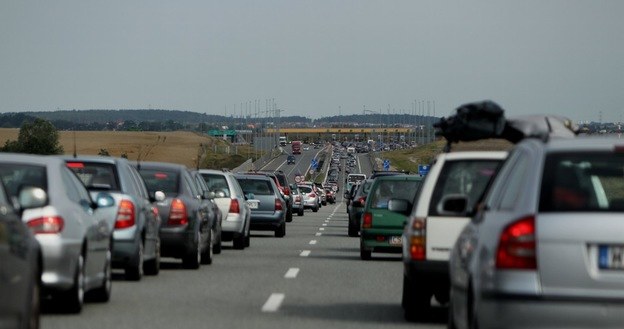 Korki na autostradach to coś normalnego. Niestety. /Stanisław Kowalczuk /East News