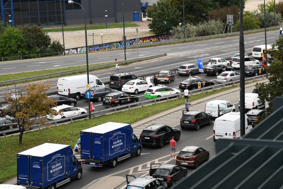 Korki sparaliżowały ulice Warszawy /Paweł Balinowski /RMF FM