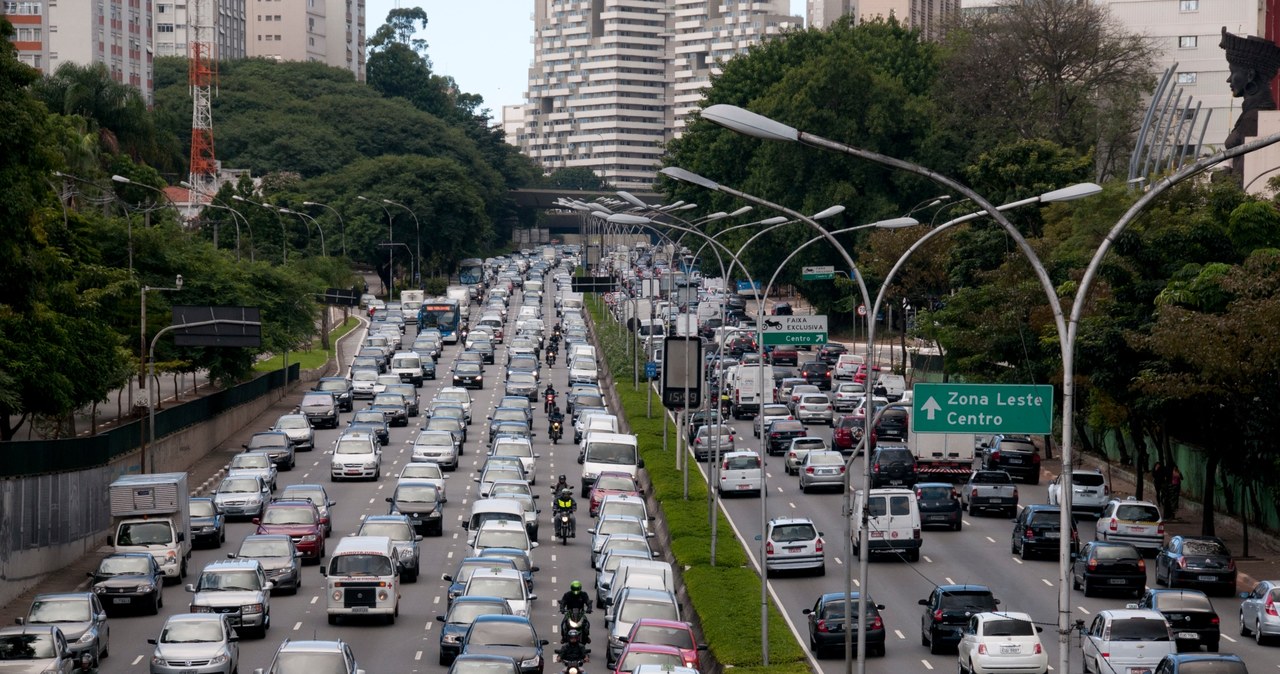 Korki w Sao Paulo to norma. Ale rzadko liczą kilkaset kilometrów... /Getty Images