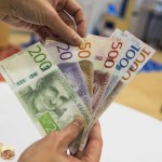 Korona szwedzka zyskała po decyzji Riksbanku