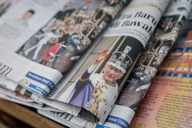 Koronację Karola III relacjonowały media z całego świata /Mast Irham /PAP/EPA