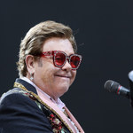 Koronawirus: Elton John organizuje koncert z domu. Wśród gwiazd m.in. Mariah Carey, Alicia Keys i Billie Eilish