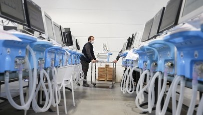 Koronawirus. Jaka jest sytuacja z respiratorami i łóżkami dla chorych w Polsce?